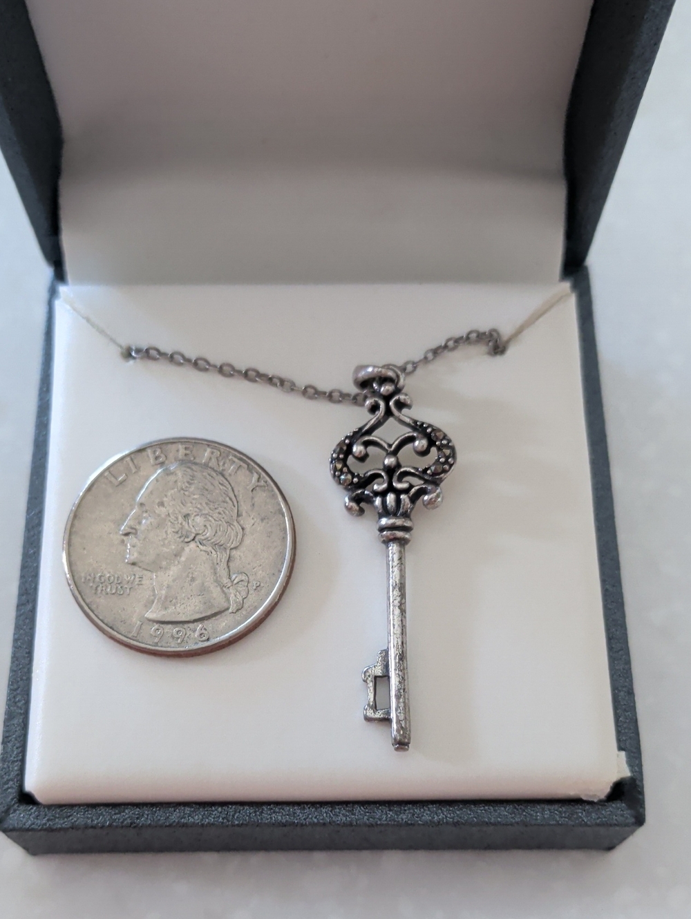 Skeleton Key Necklace - Picture 3 of 5